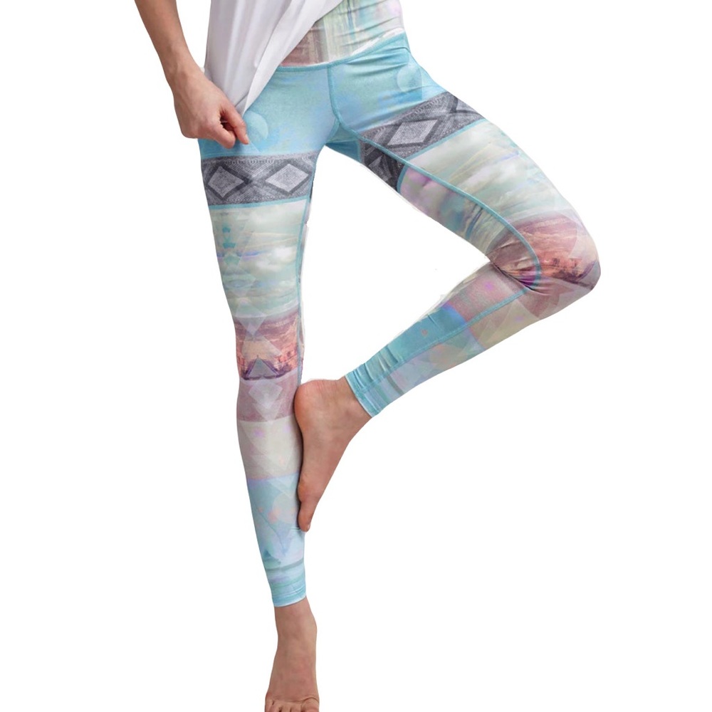Teeki Tarot Magic Recycled Hot Pant Leggings - Pastel - Medium